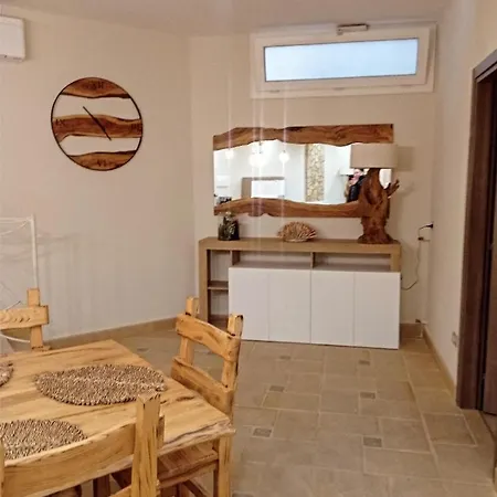 Sole E Luna Apartment